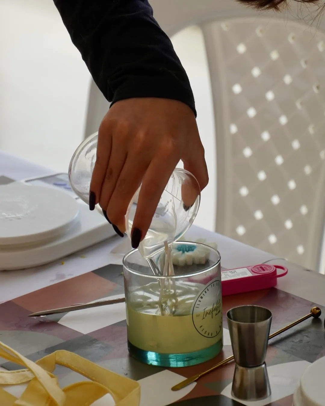 Asistentes al taller de velas de Inefable ALRO (15)